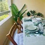 Apartamento Vert, Piscine, 750m De La