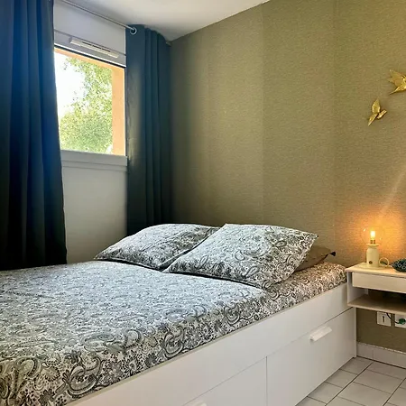 Vert, Piscine, 750m De La Апартаменты Кавалер-сюр-Мер